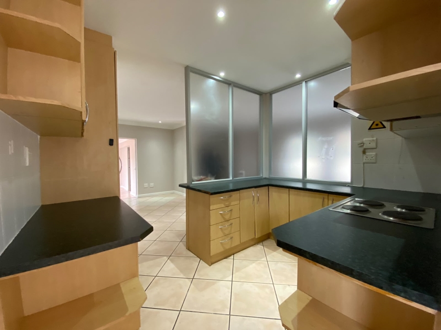 To Let 3 Bedroom Property for Rent in Parklands Western Cape